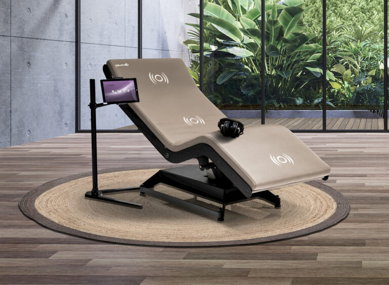 Gharieni Wellness Konzeptliege RLX Satori Produktfoto
